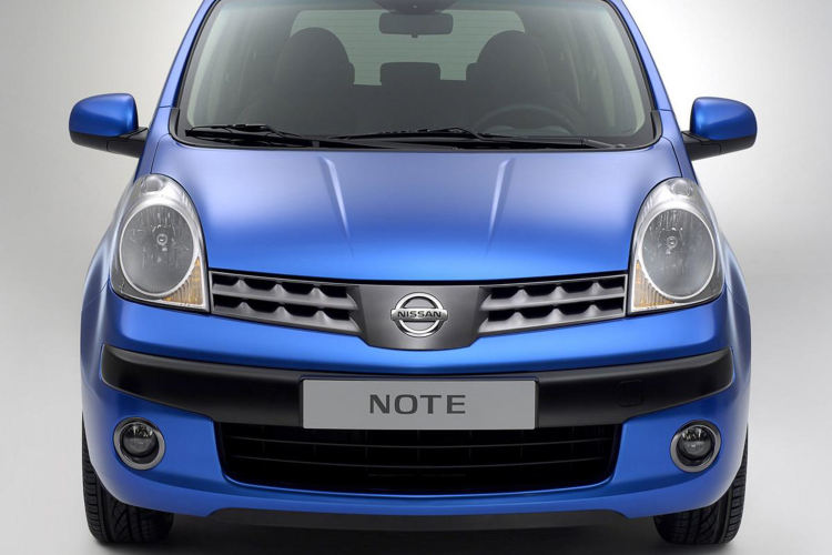 รีวิว Nissan Note 2006
